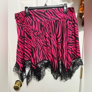 SHEIN Curve Pink and Black Skirt
